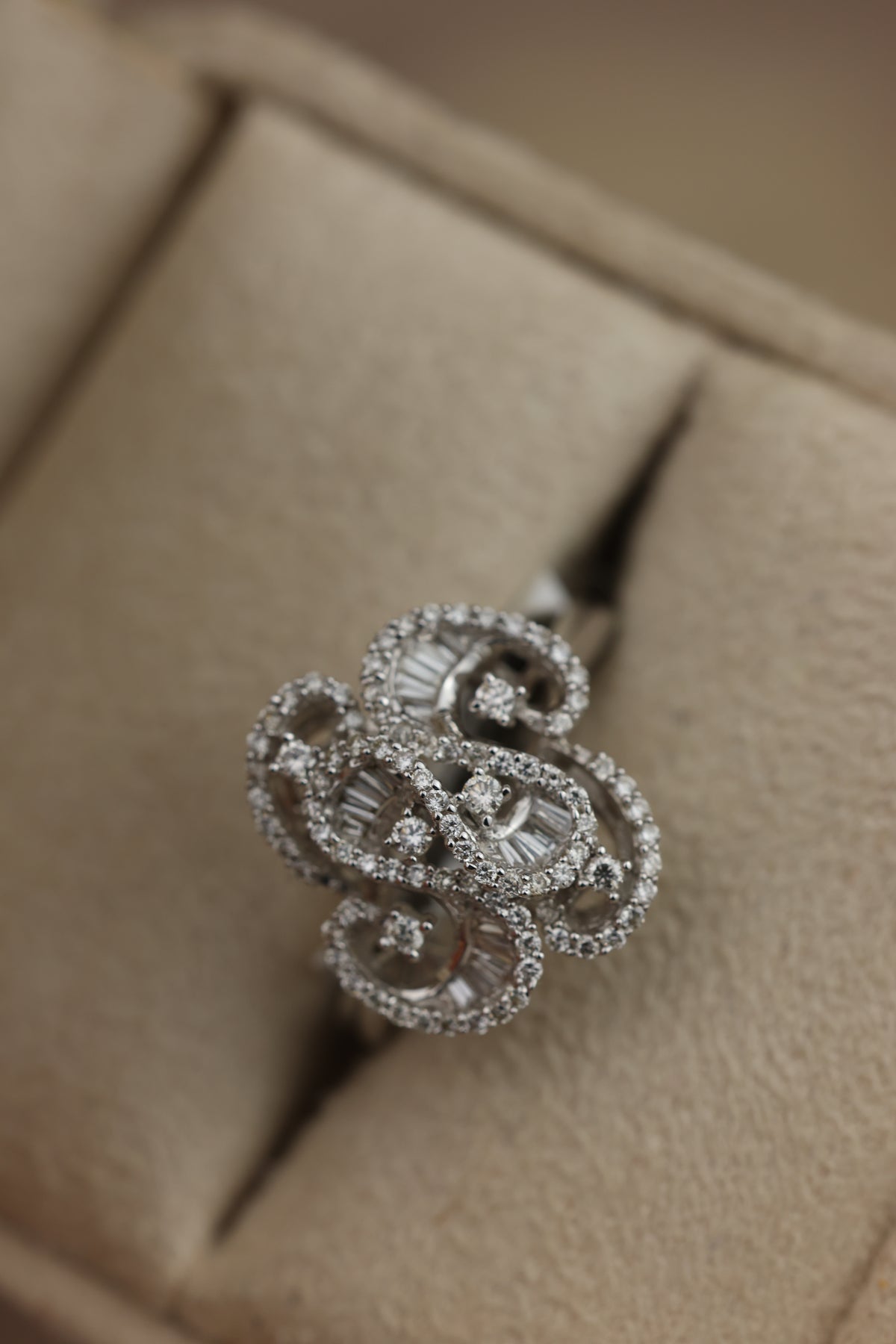 Anillo Camille