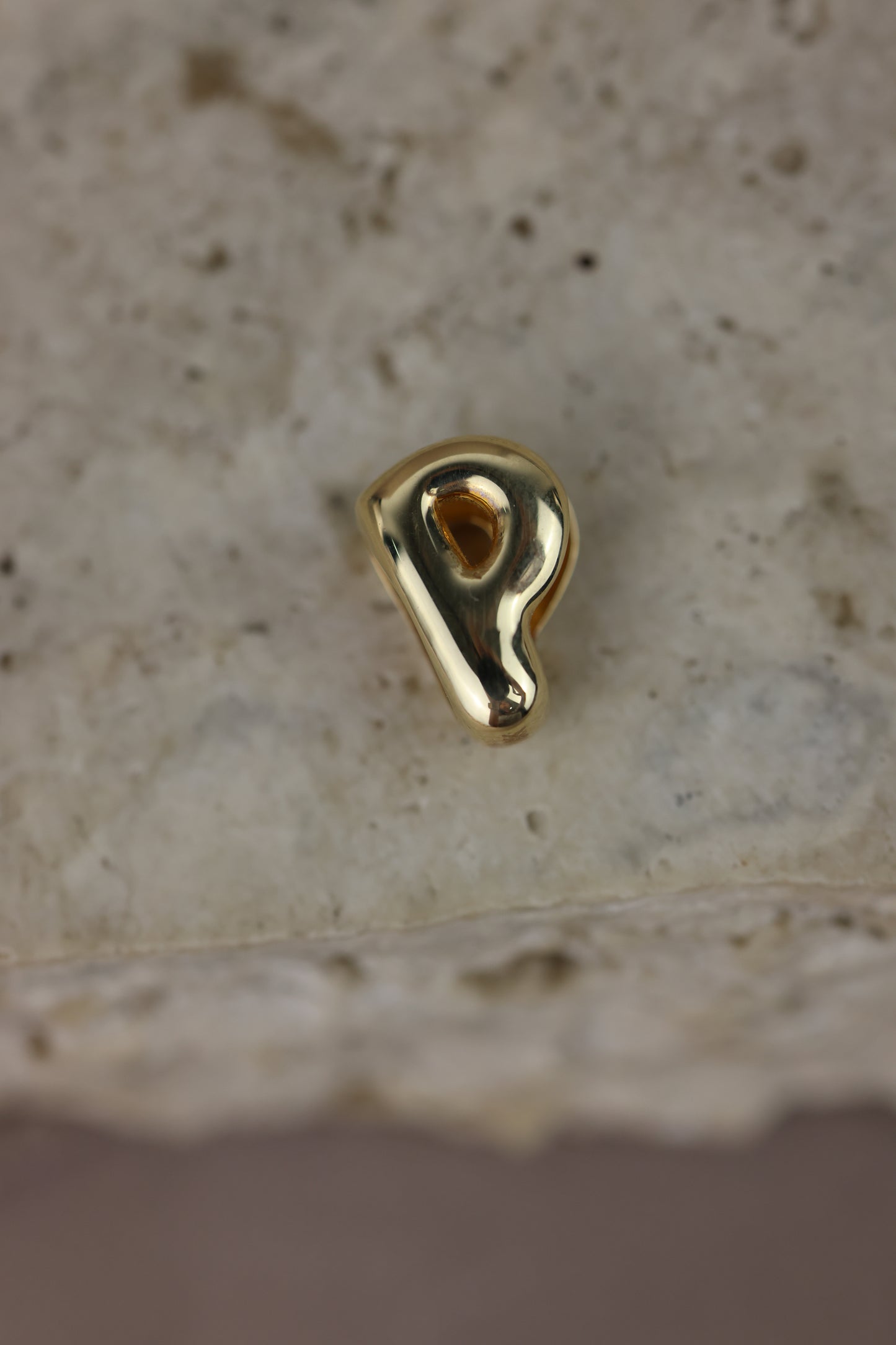 Iniciales chunky 18k