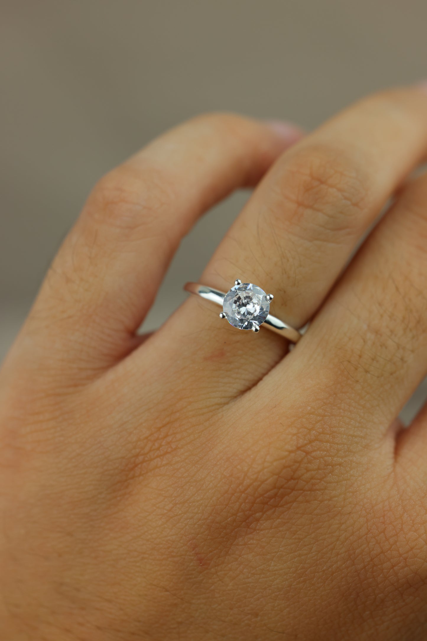 Anillo solitario Elara #235