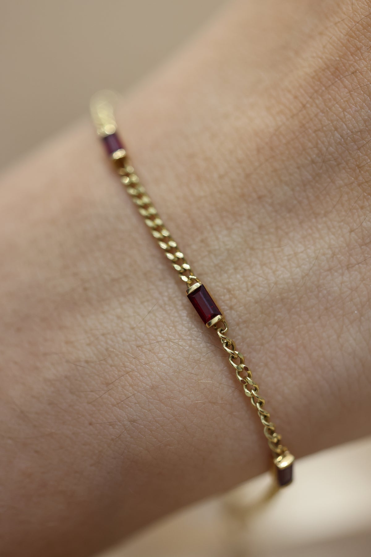 Pulsera de rubi #A49