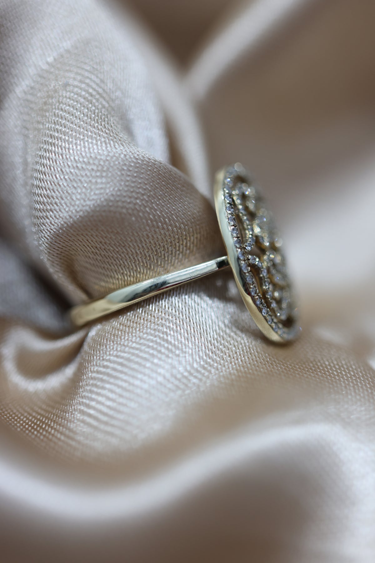 Esmé Ring