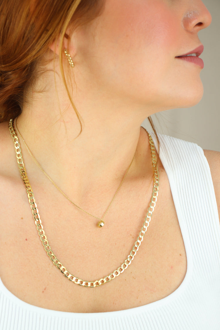 Collares de oro
