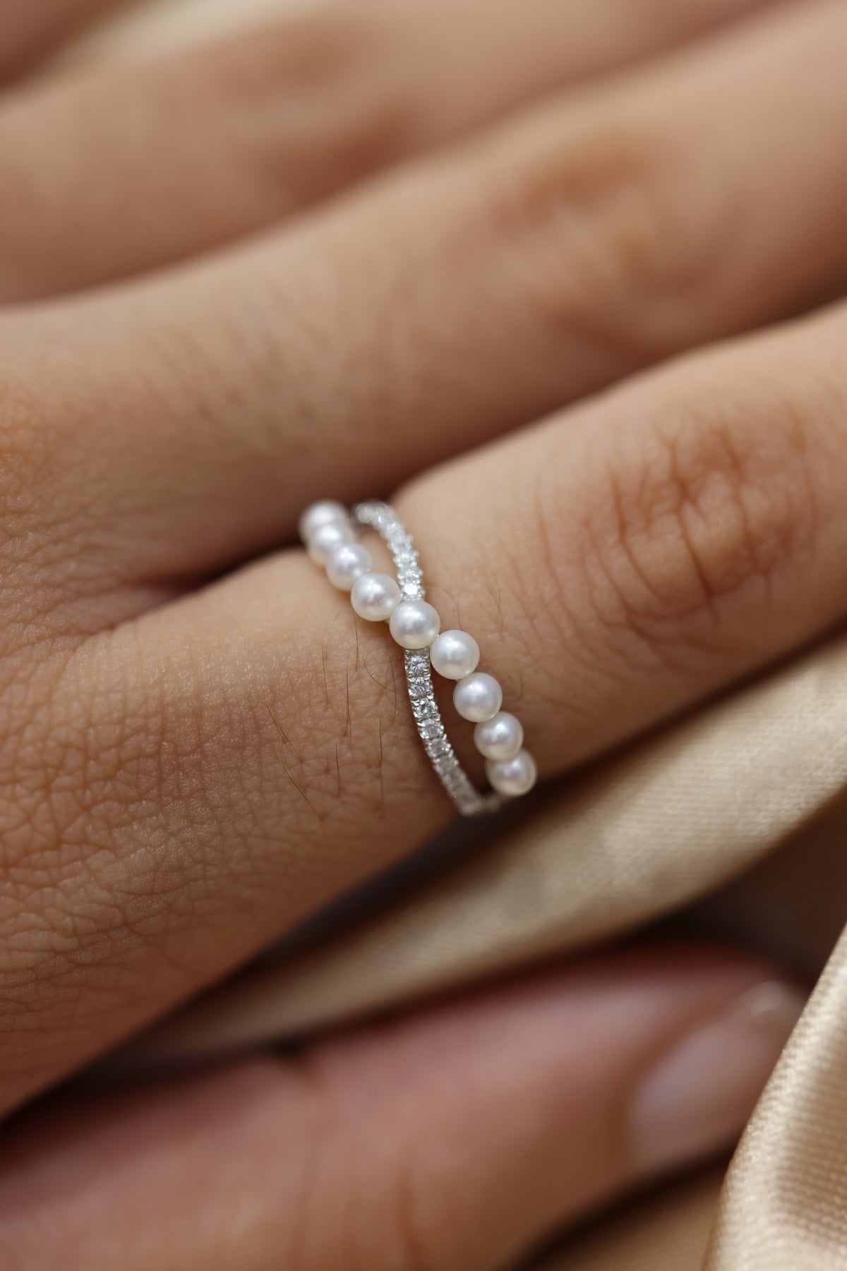 Pearl and diamond ring