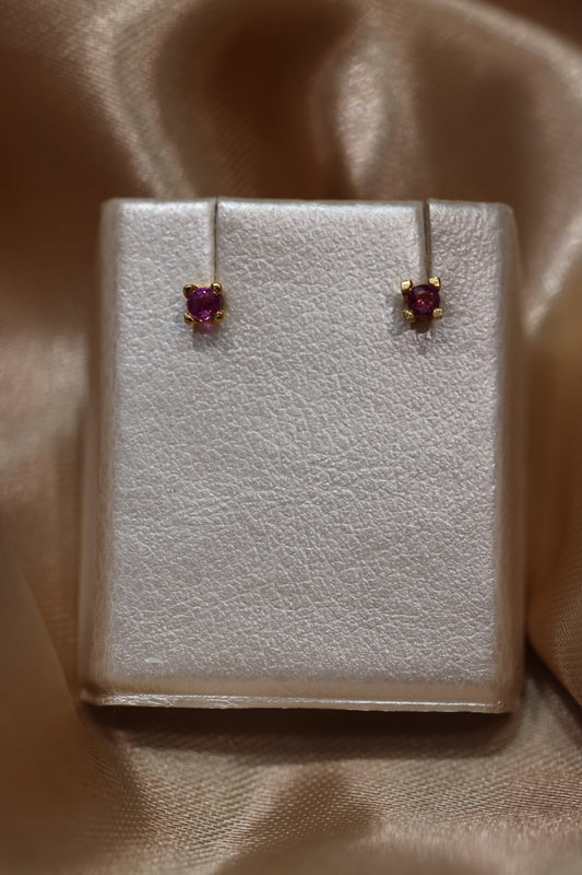 Ruby stud