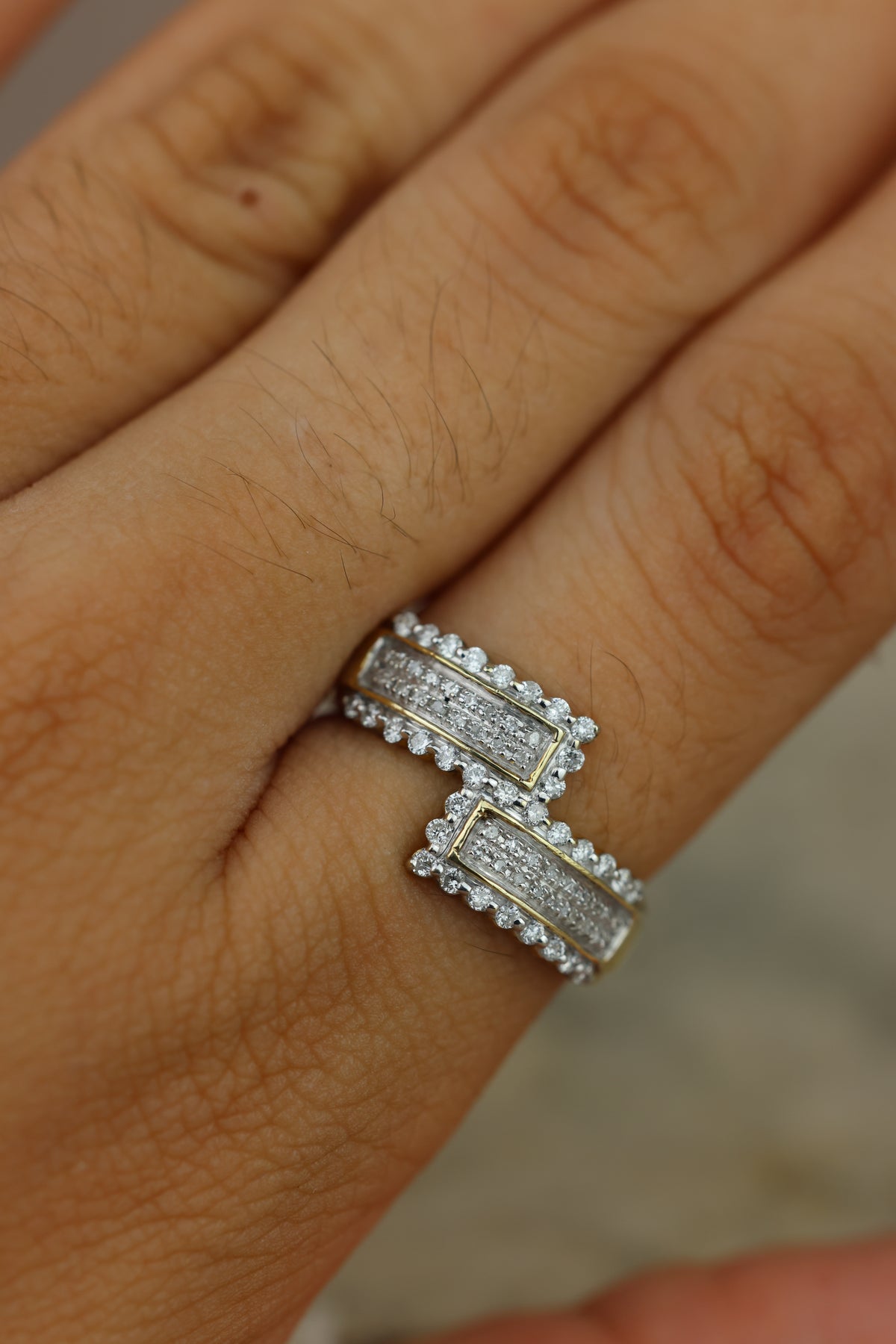 Fiorella ring