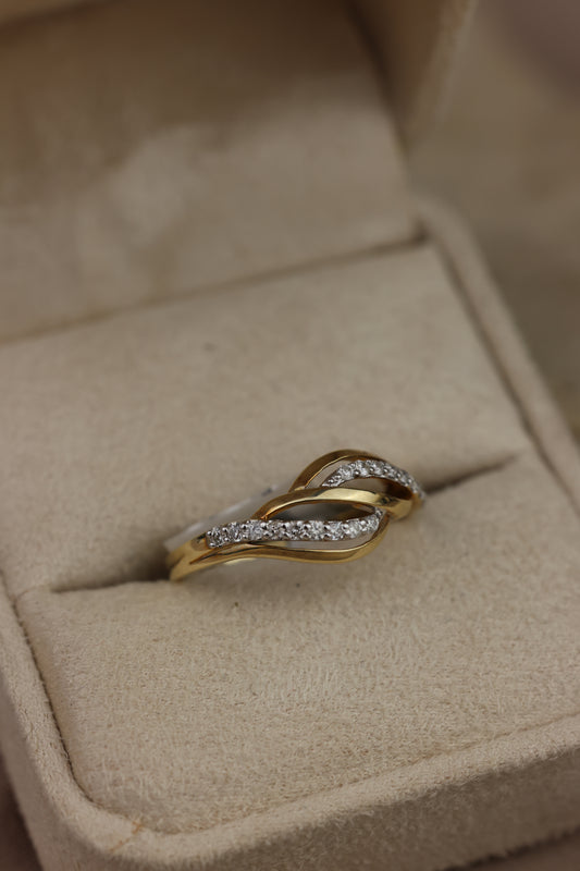 Diamond ring waves