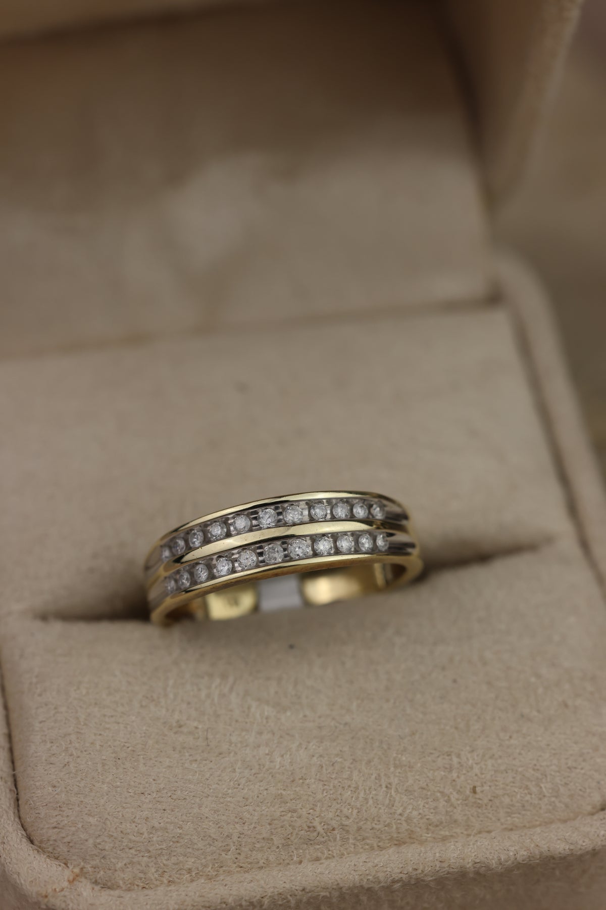 Doble diamond band