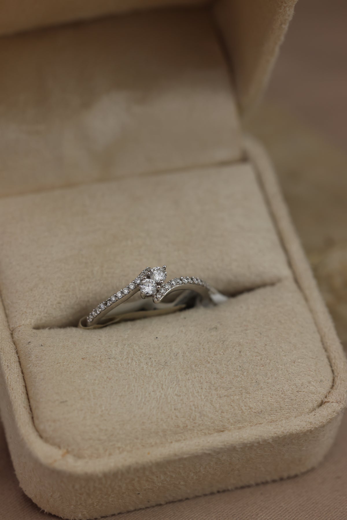 Divina ring