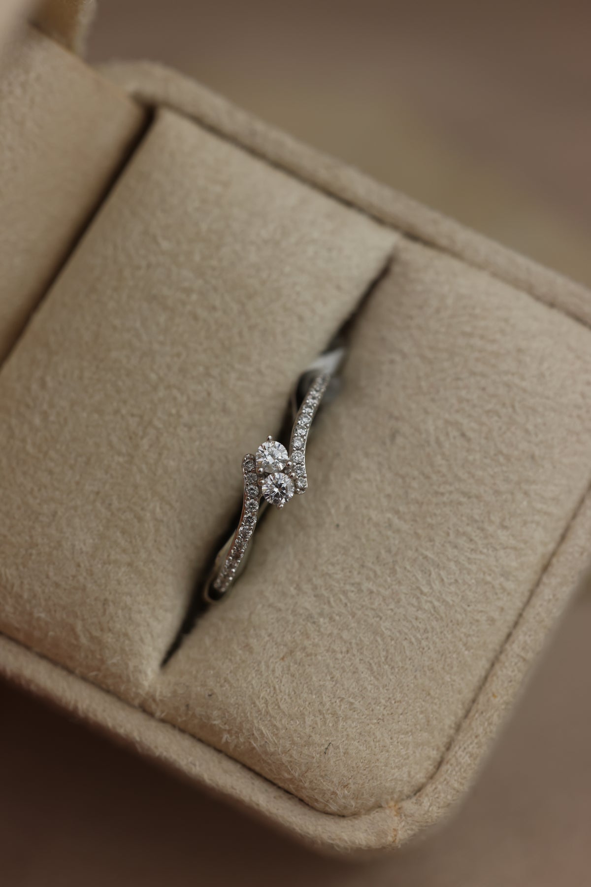 Divina ring