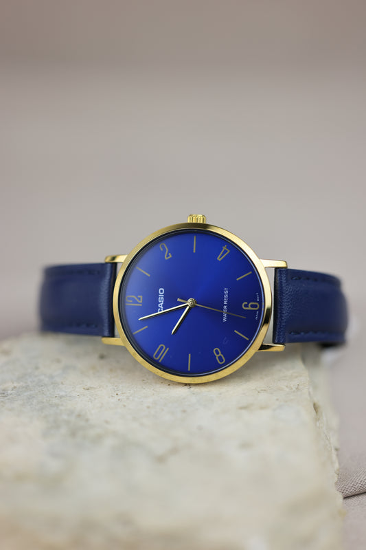 Reloj Casio pulso azul marino #287