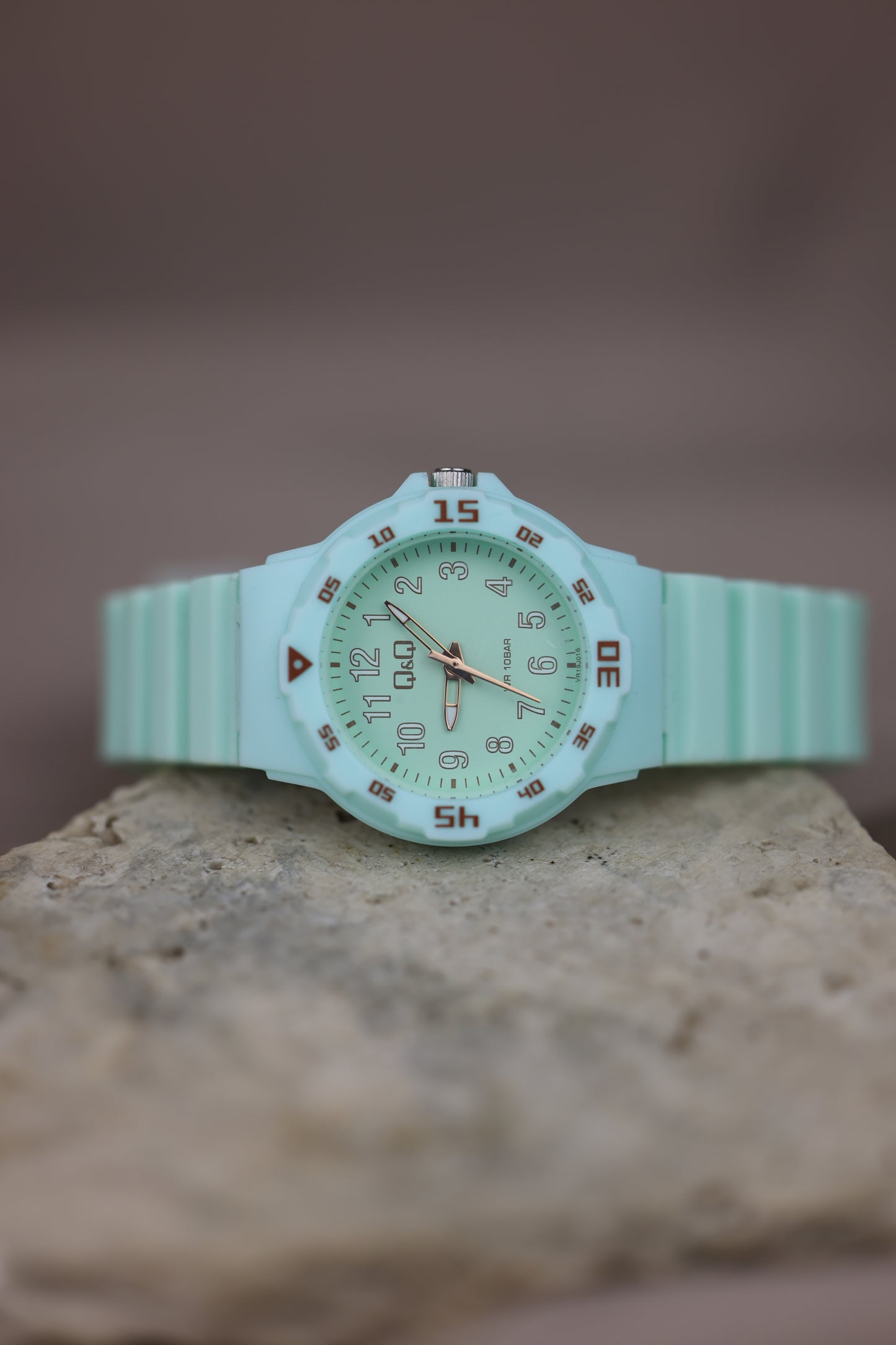 Reloj Q&Q verde aqua #313