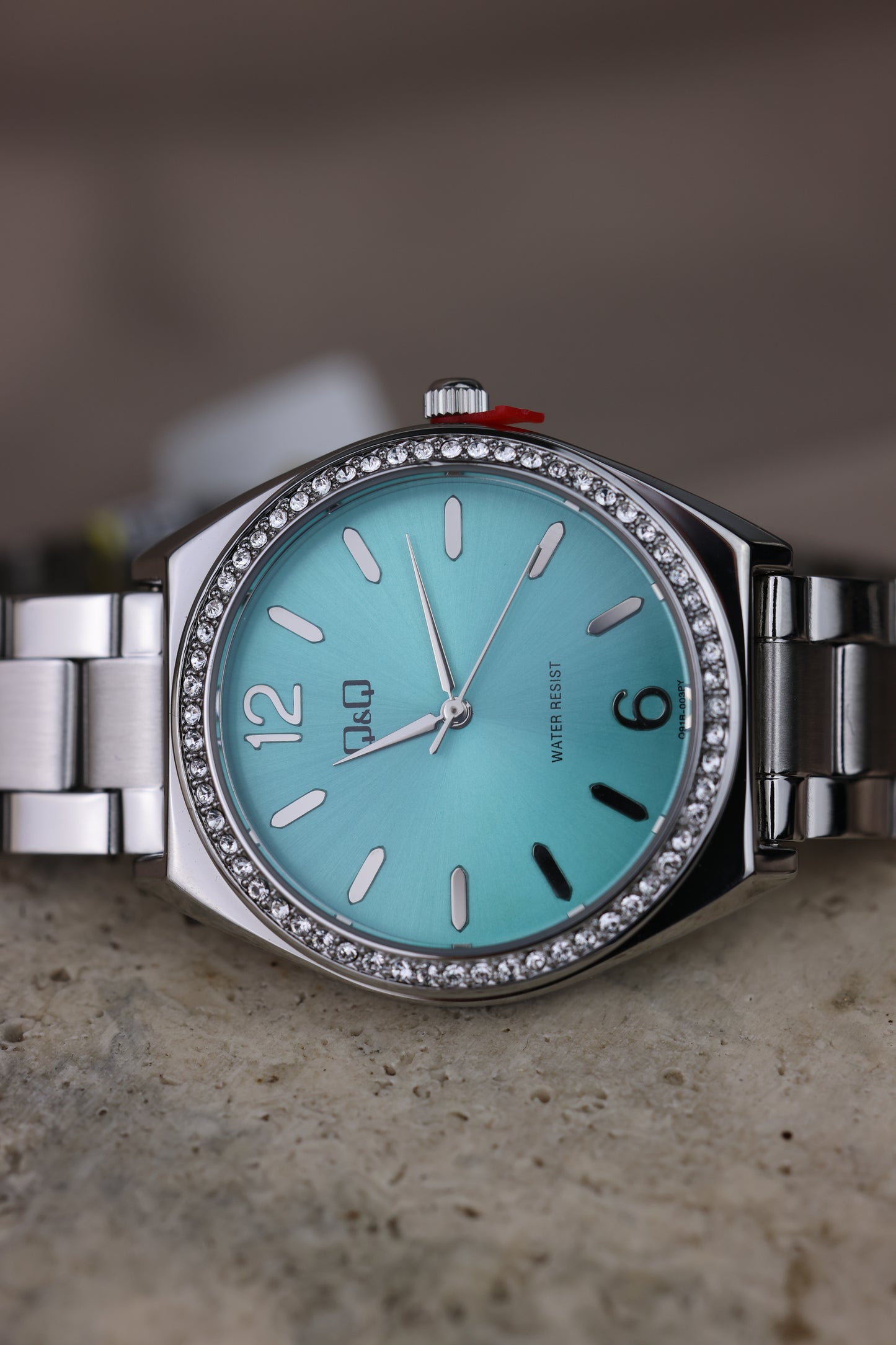 Reloj Q&Q cara celeste #319