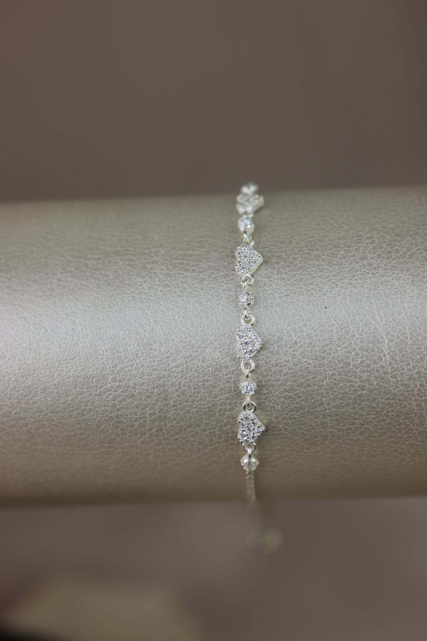 Pulsera de minis corazones #339