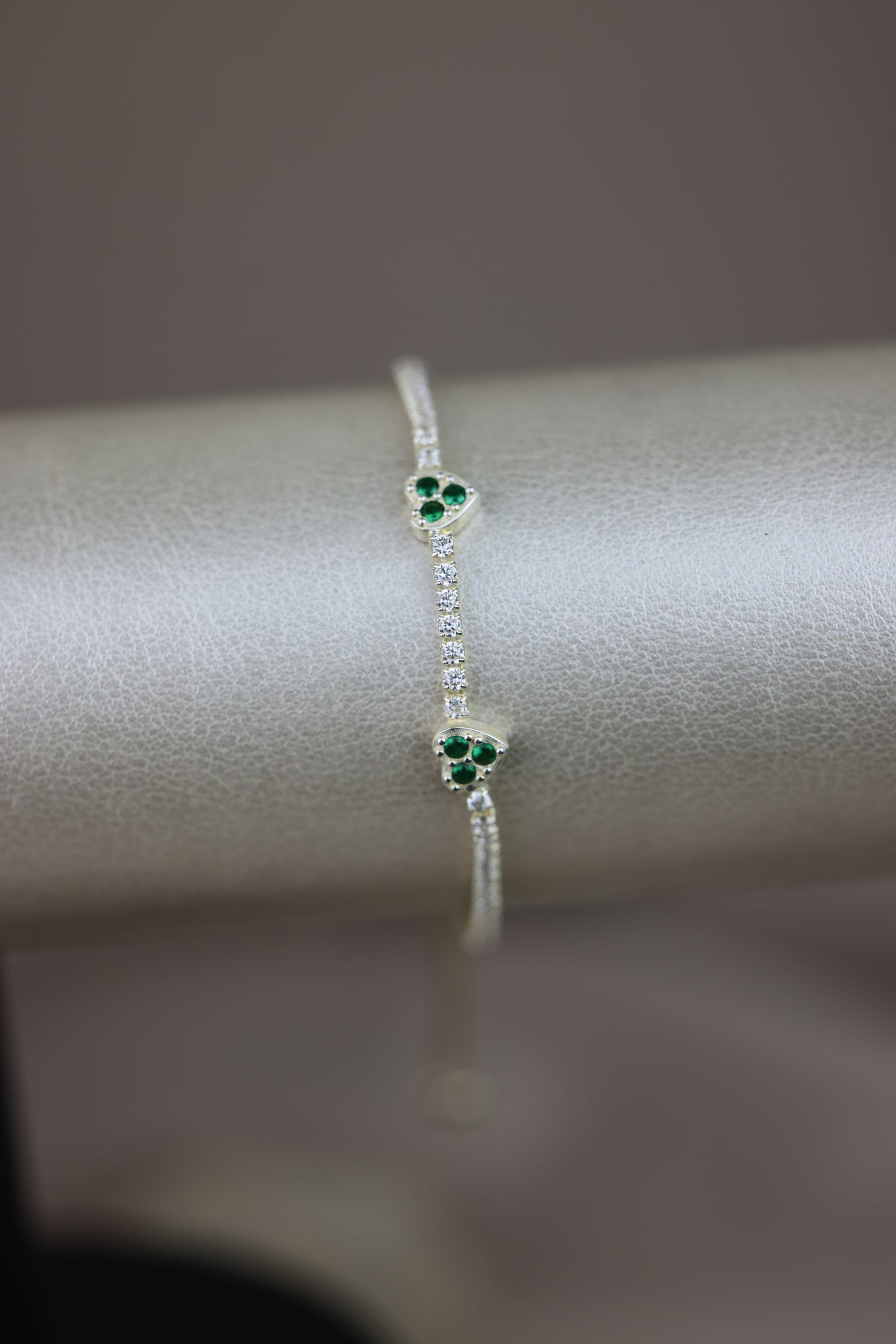 Pulsera ajustable corazones verde #342