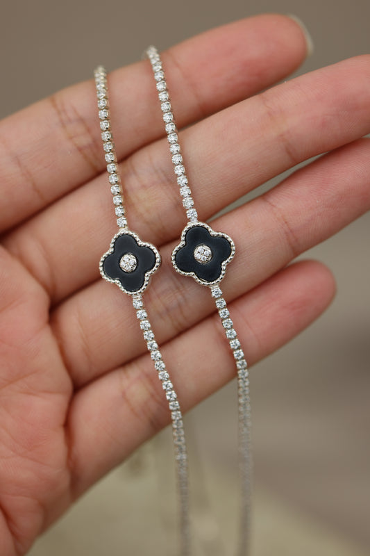 Pulsera de flor negra #360