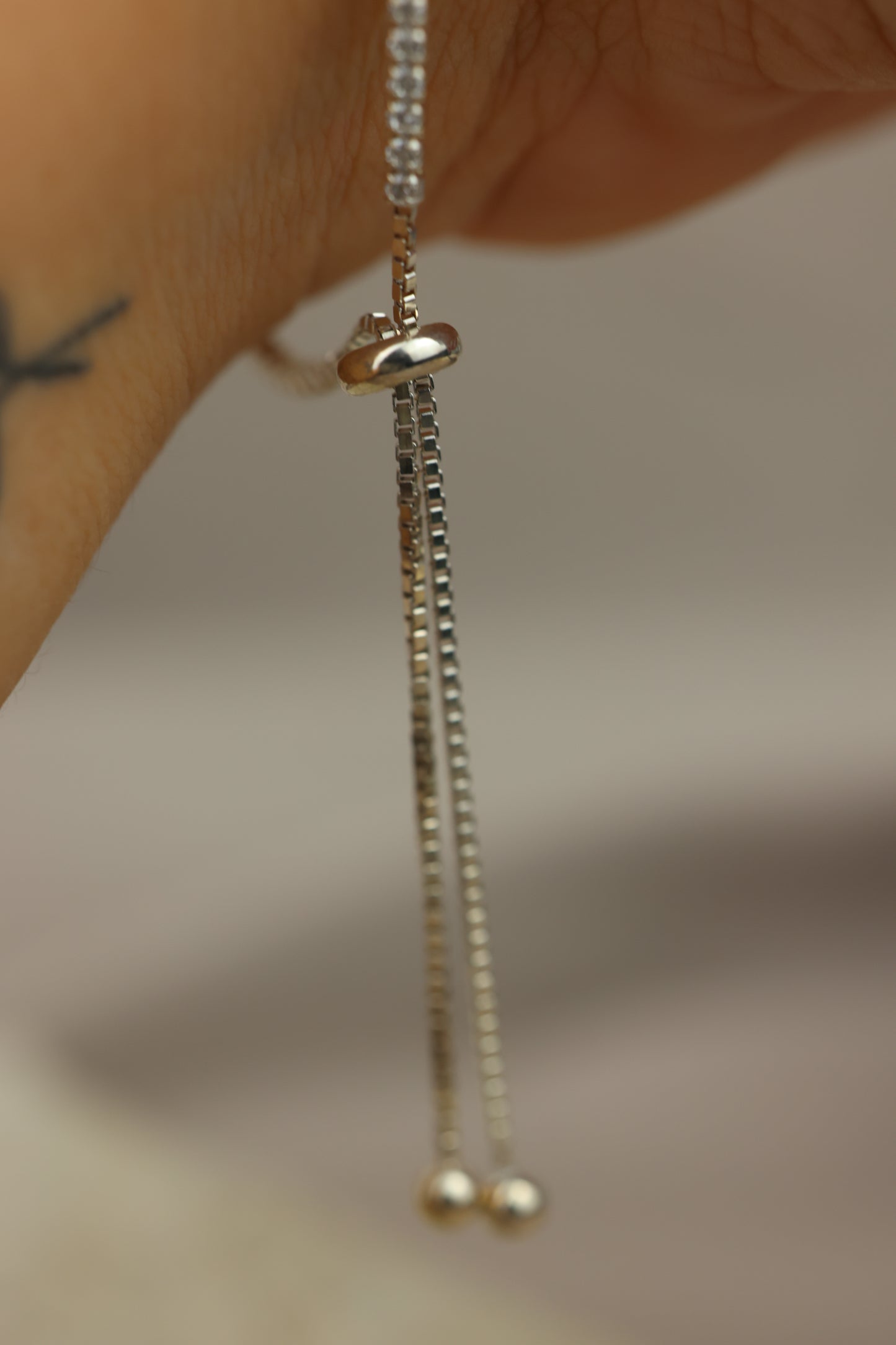 Pulsera de flor negra #360