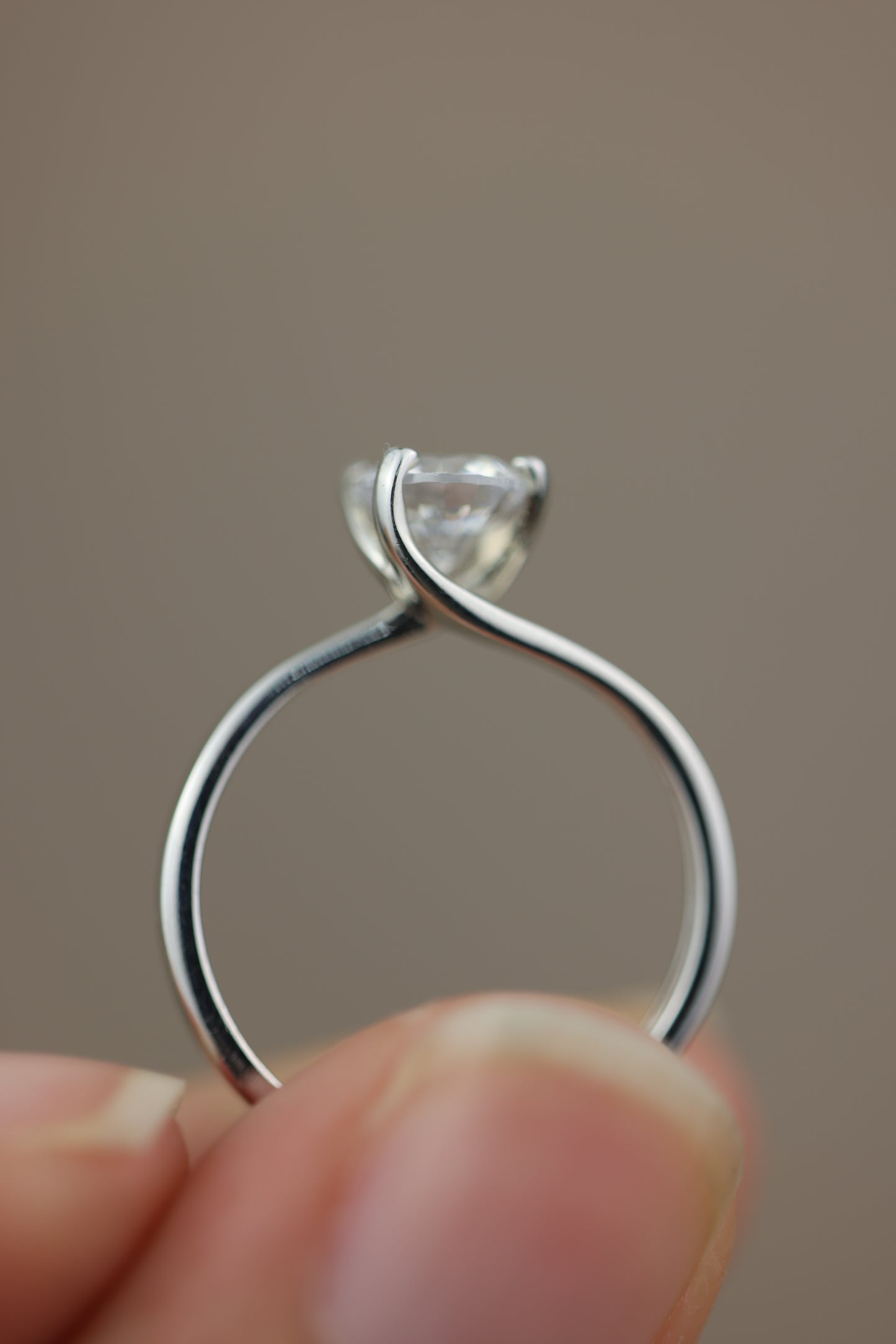 Anillo solitario 18k #373
