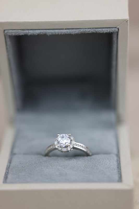 Anillo solitario oro blanco #376