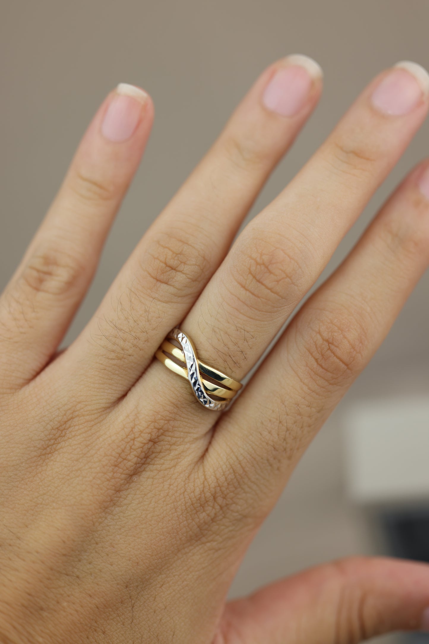 Anillo Alessia 18k #389
