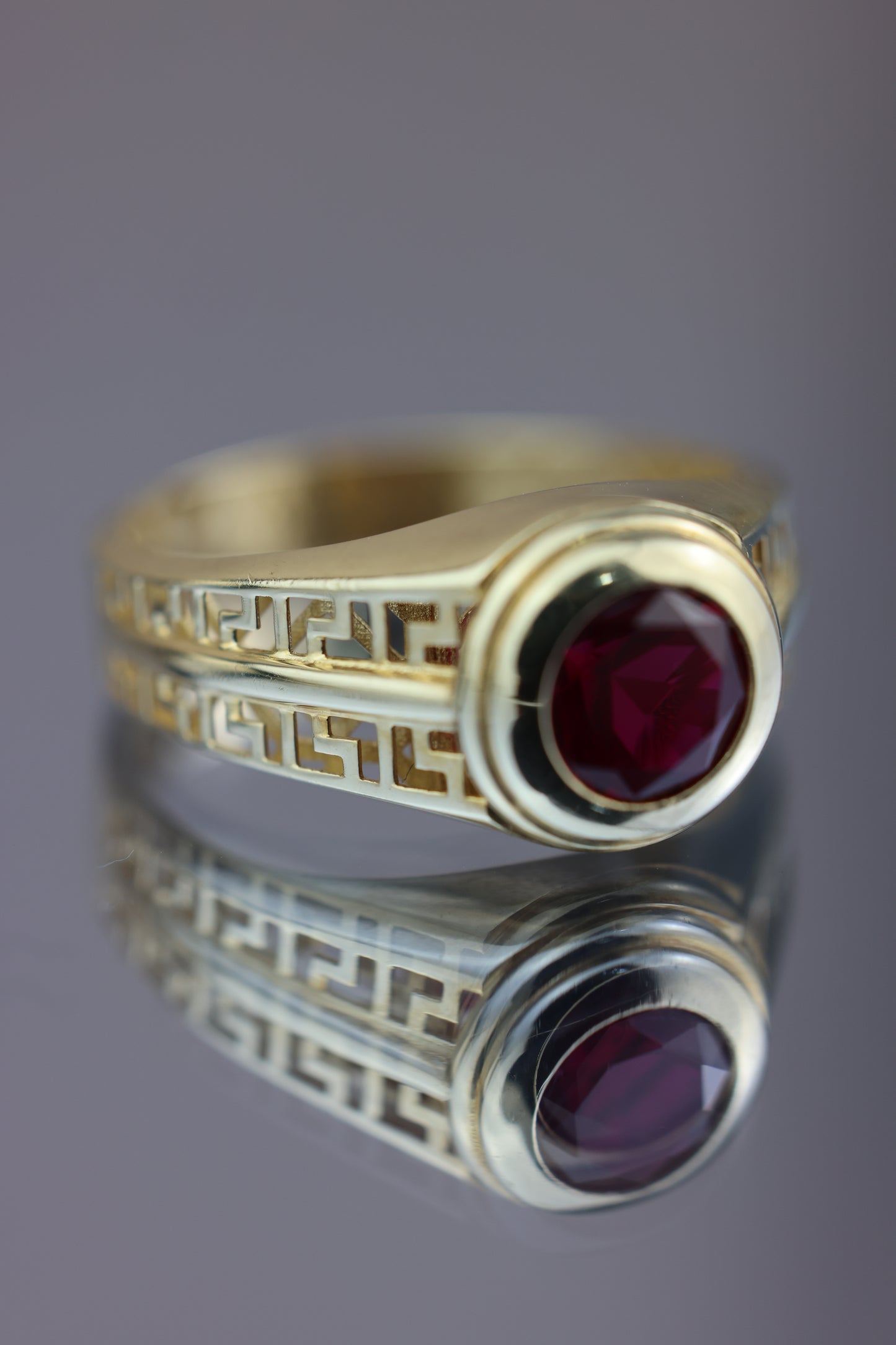 Anillo piedra roja #425