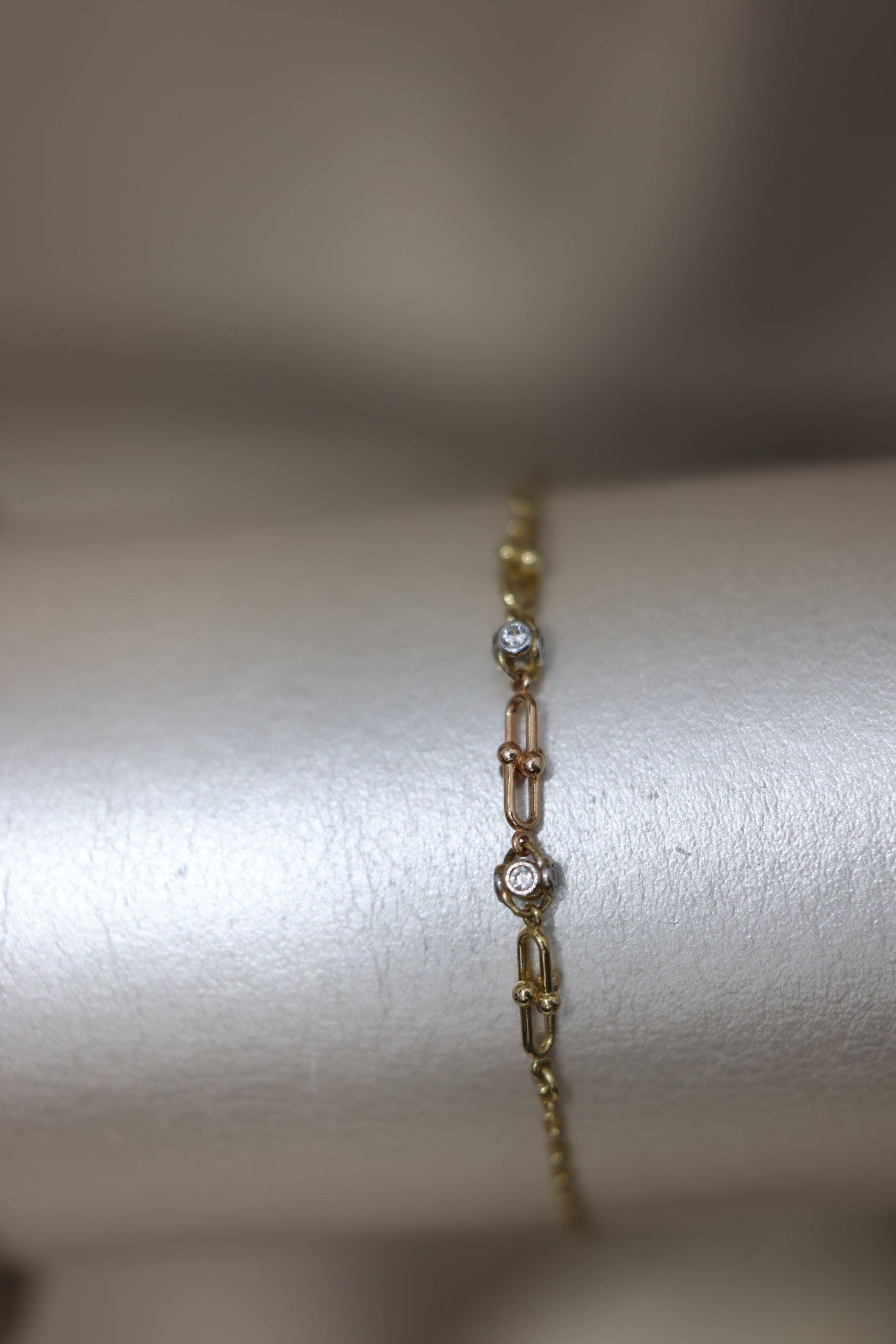 Pulsera con eslabones diferentes #P1-24