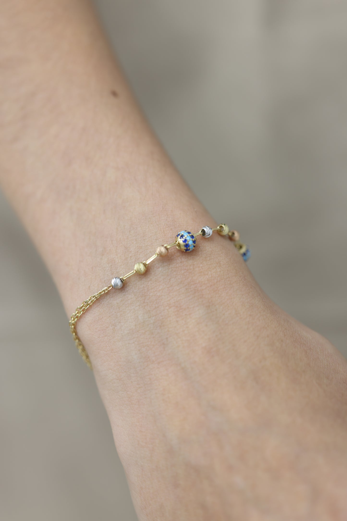 Pulsera con con bolitas #P1-24