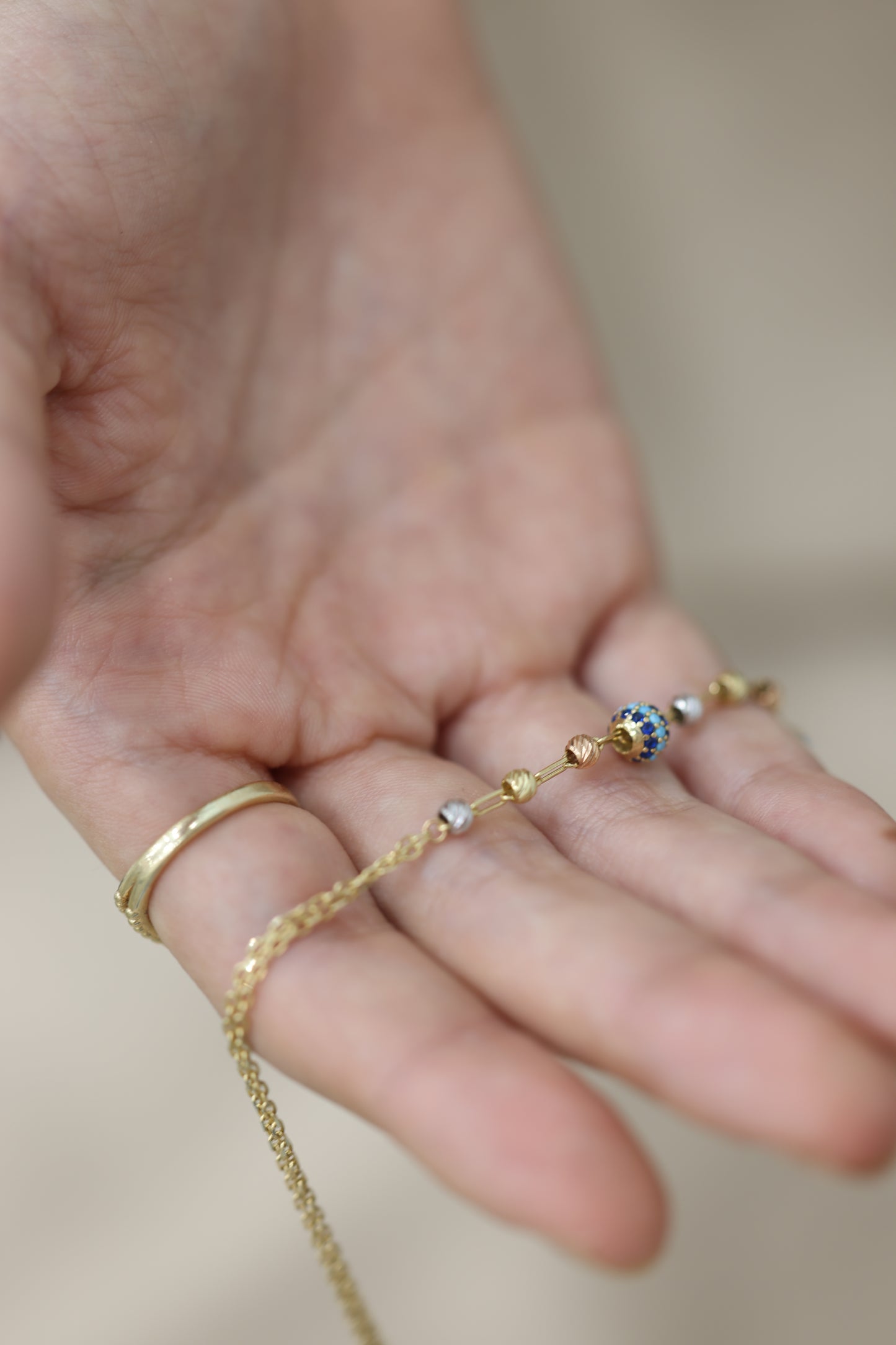 Pulsera con con bolitas #P1-24