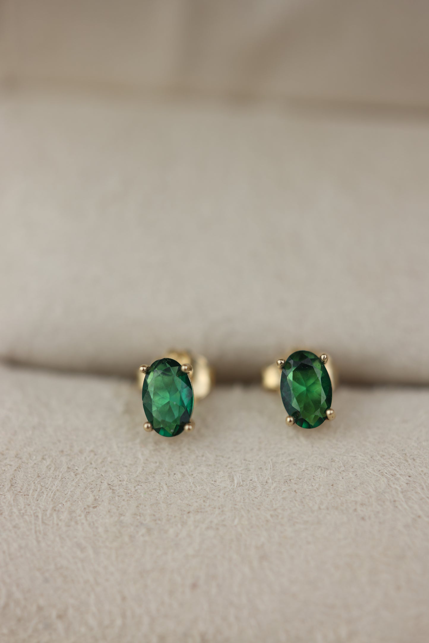 Aretes circón ovalado #518|#520
