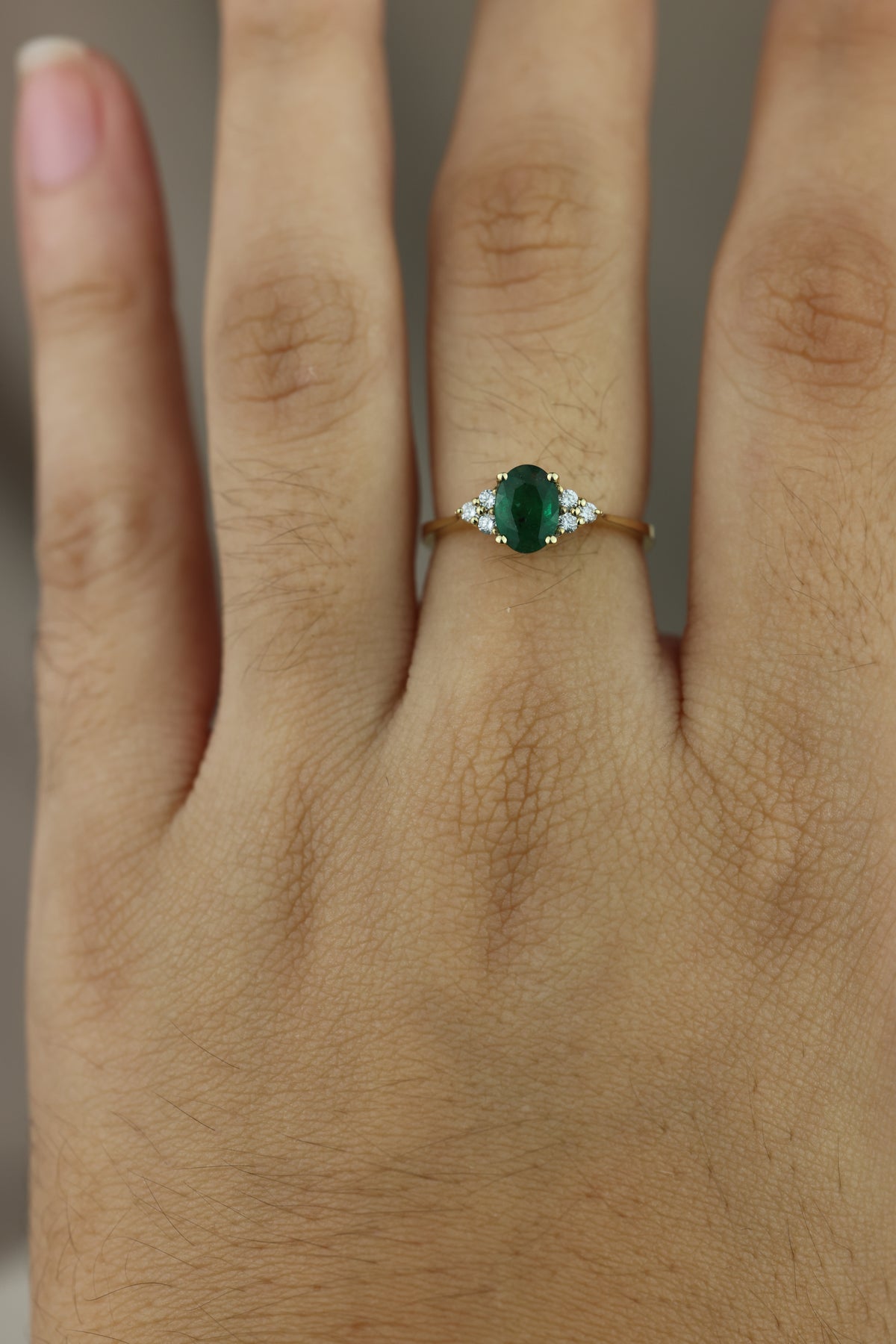 Oval-cut emerald ring