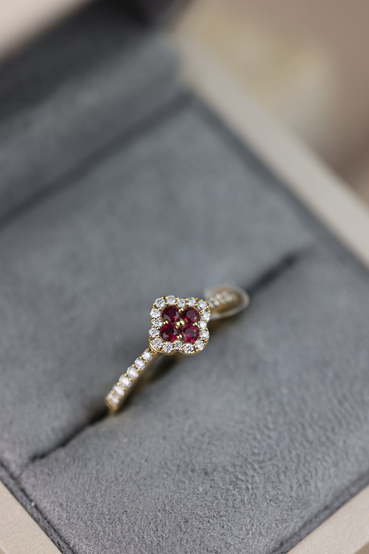 Ruby flower ring