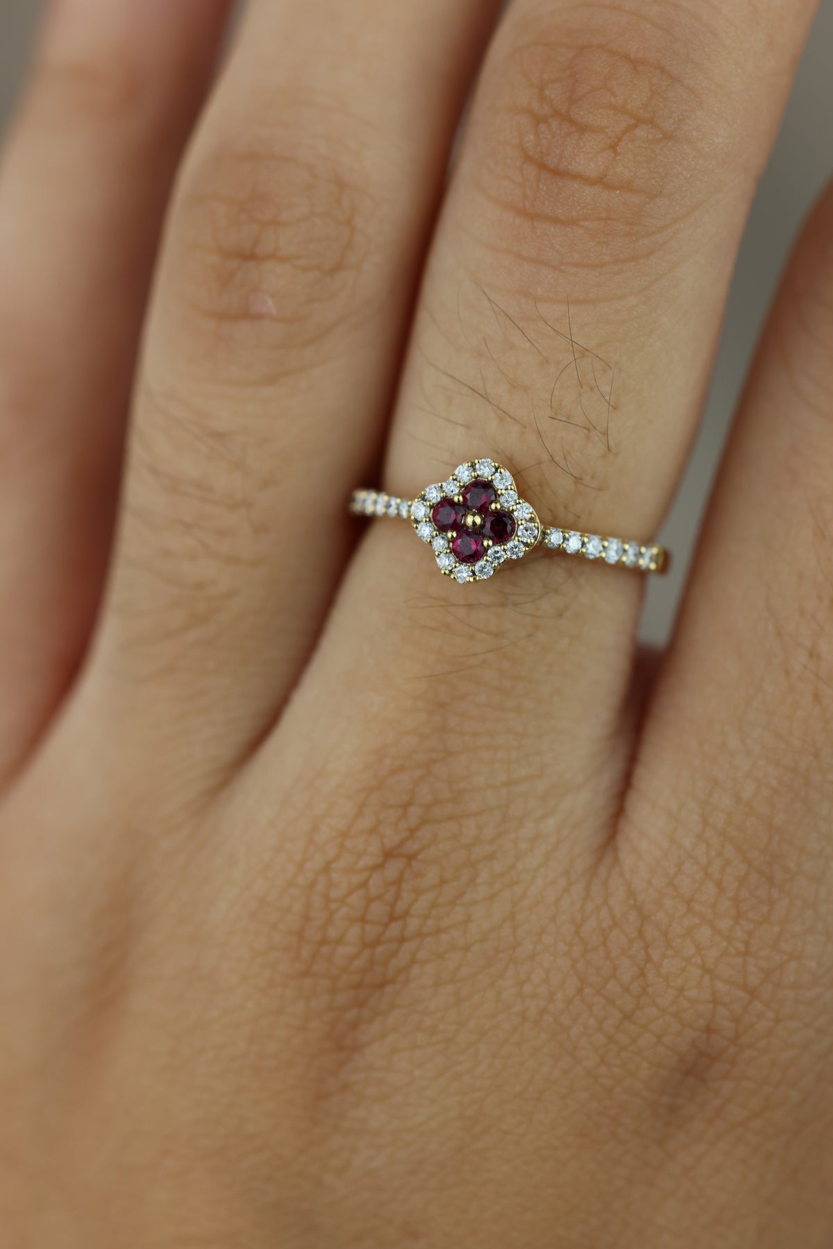 Ruby flower ring
