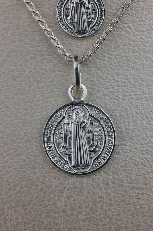Medalla de San Benito con cadena tejido cordon grande #219|#220|#221