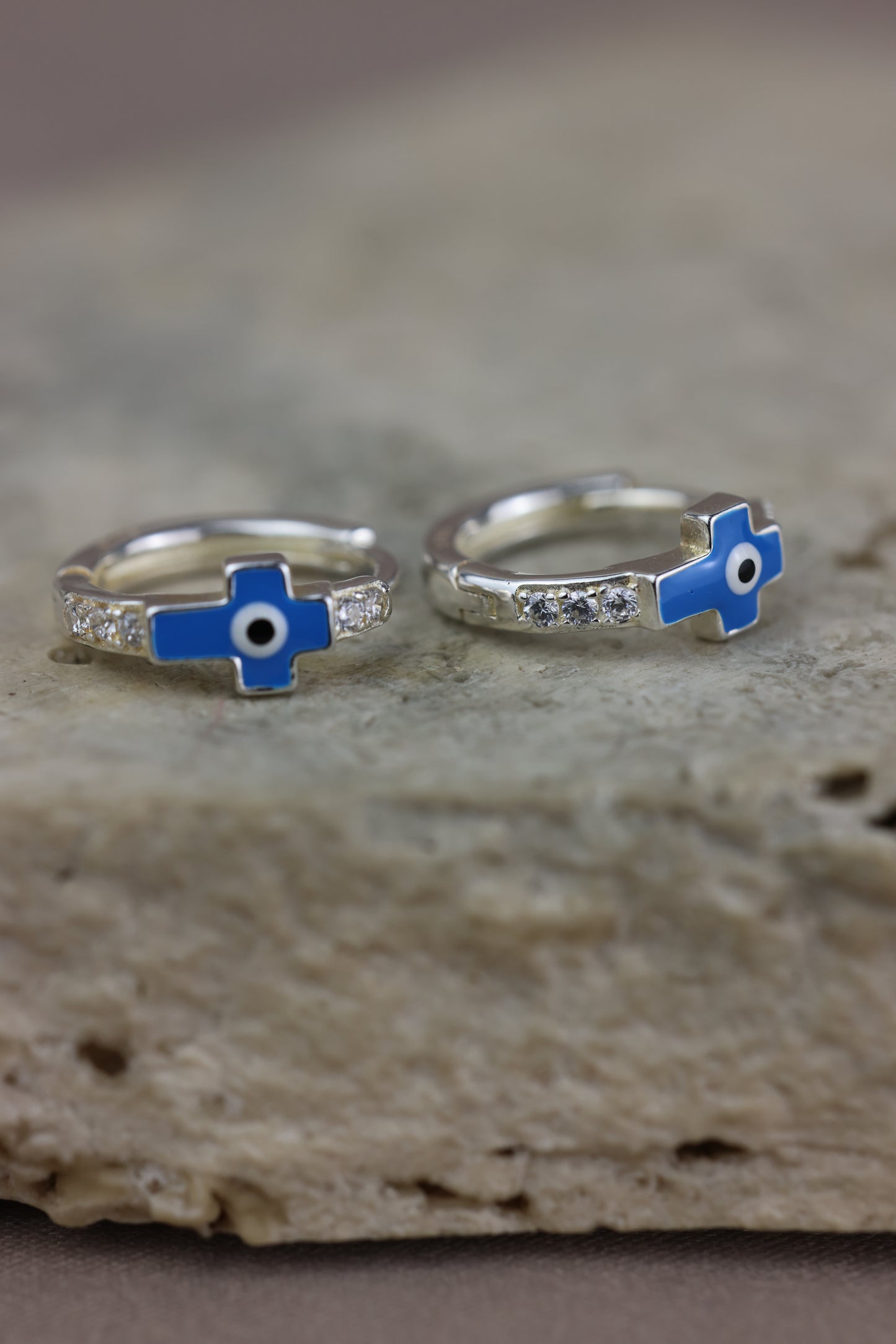 Argollas con cruz #181