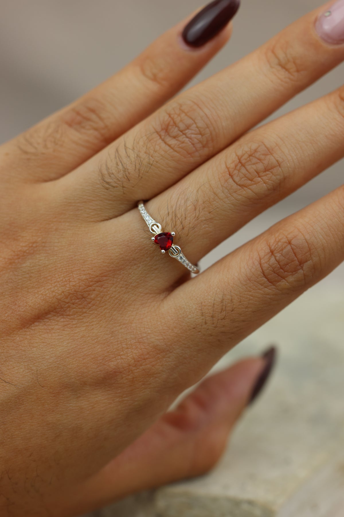 Red heart ring #566