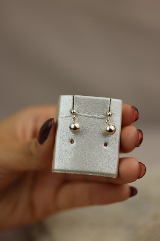 Aretes de bolitas #569