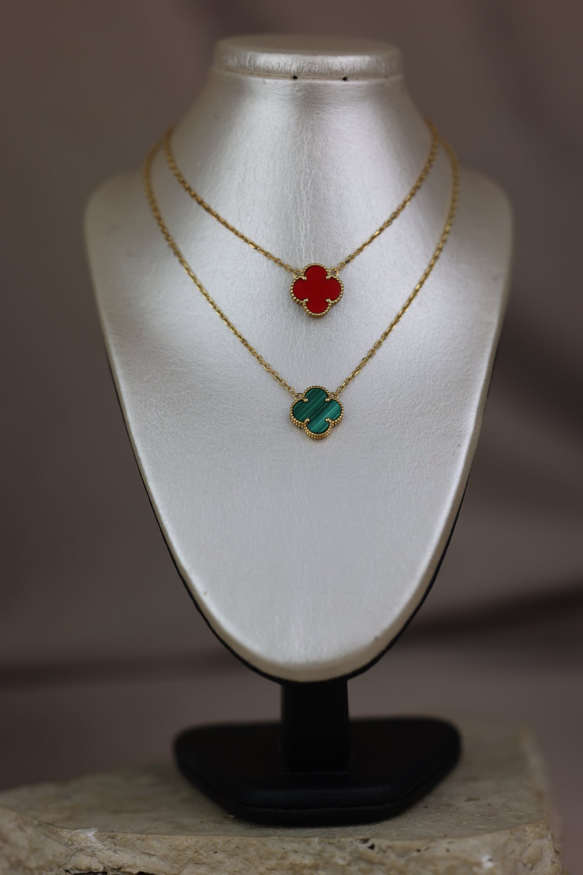 Collar con florecita #619