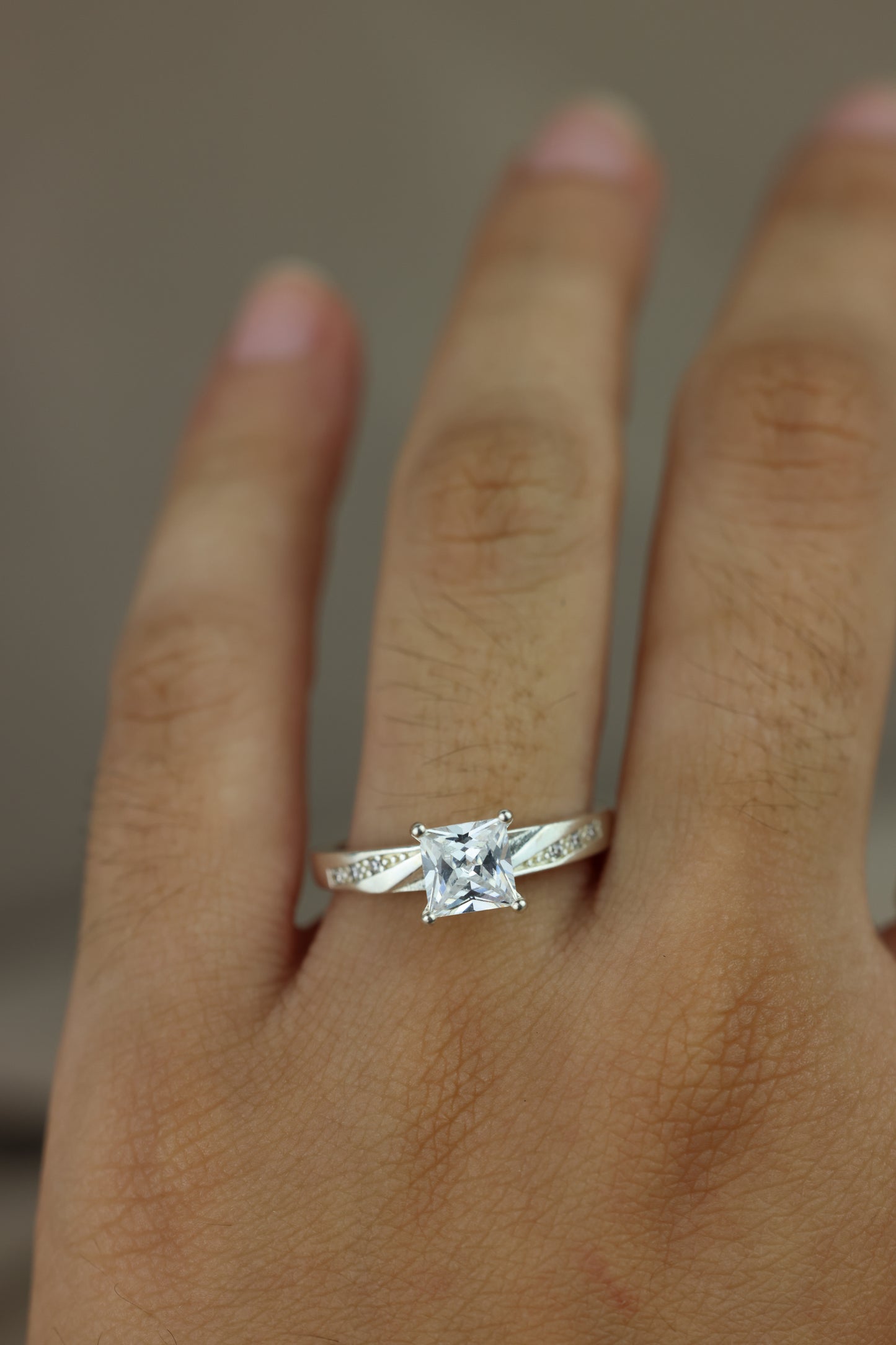Anillo solitario Destello #242