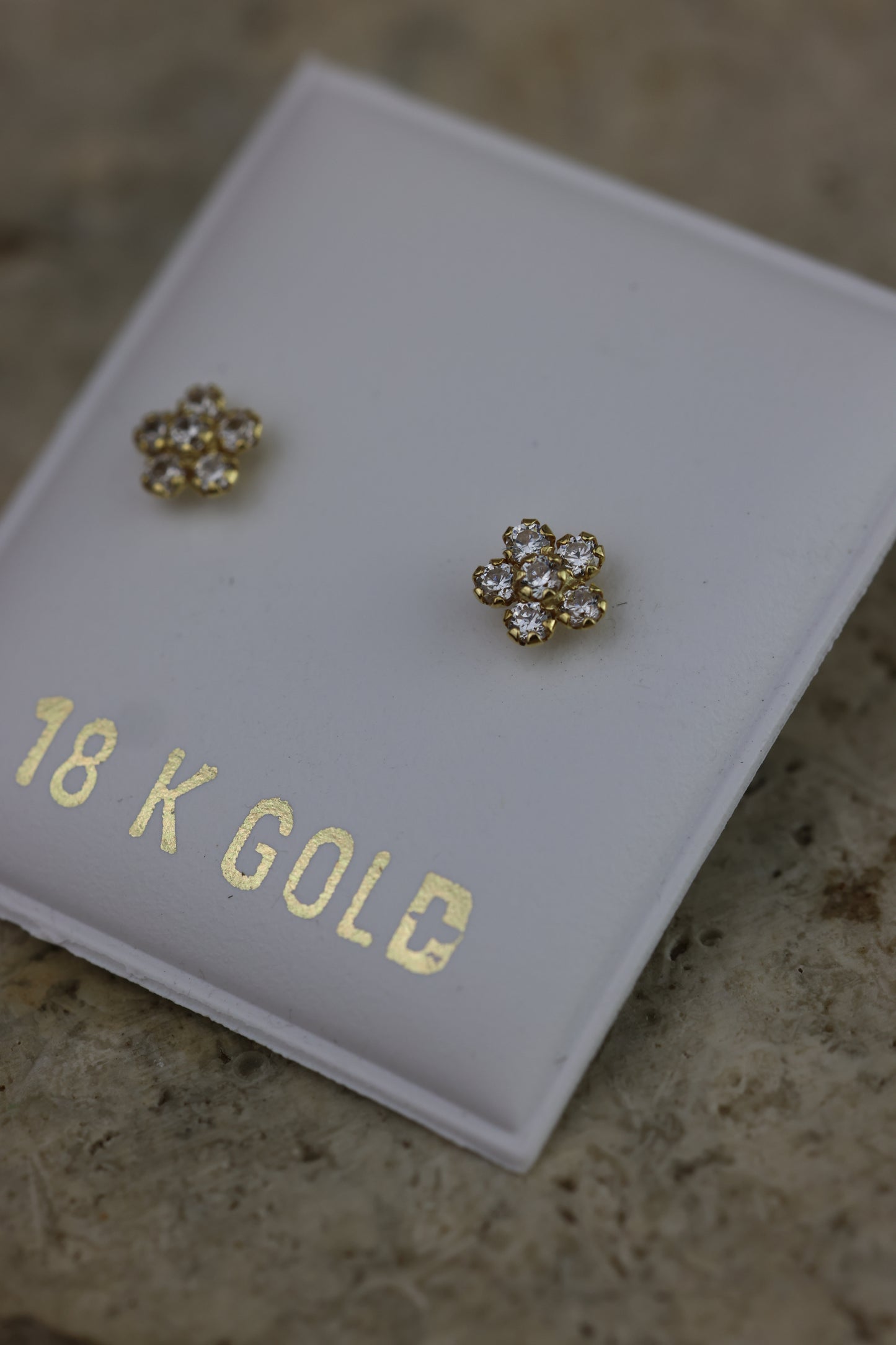 Aretes de bebe flor #275