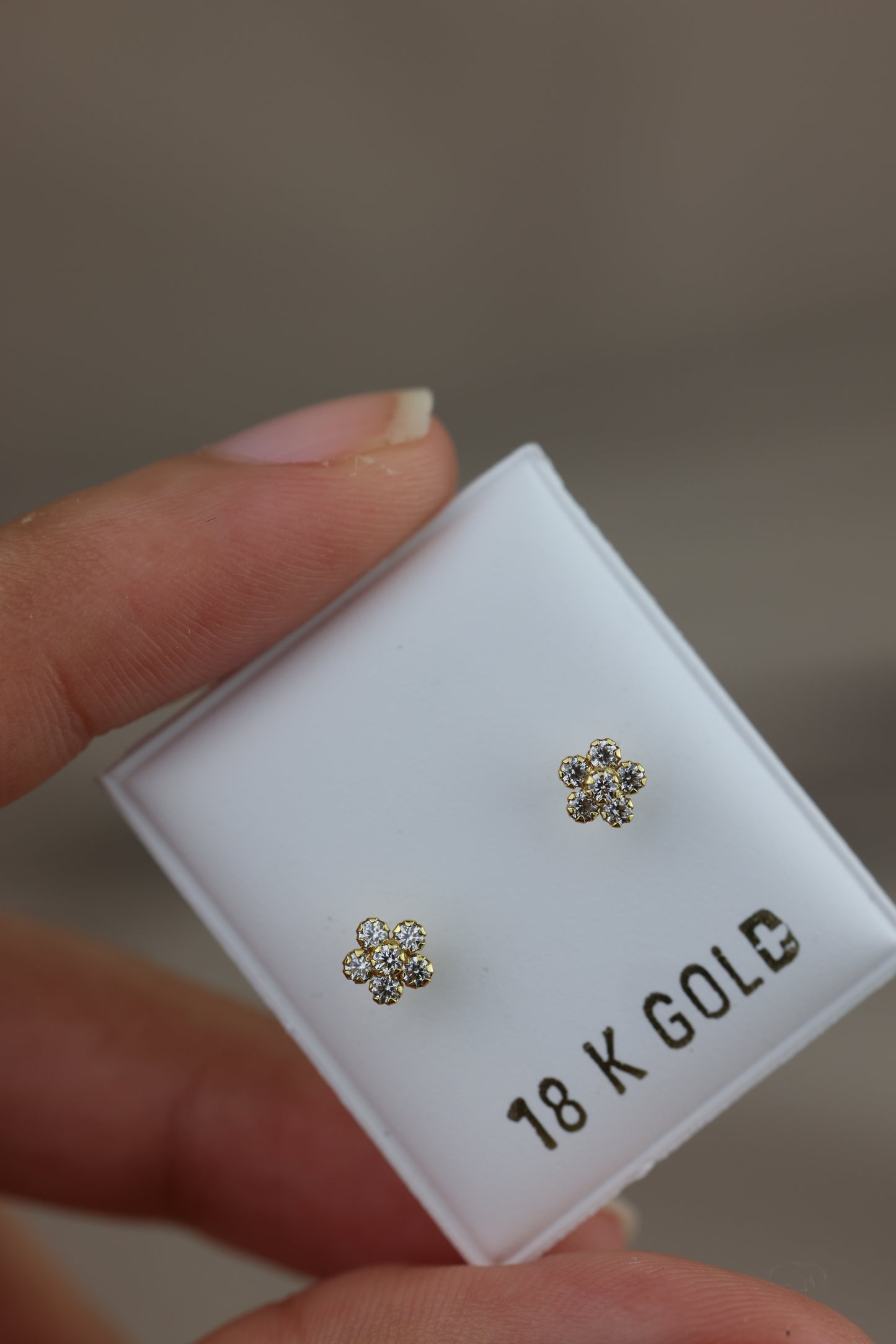 Aretes de bebe flor #275