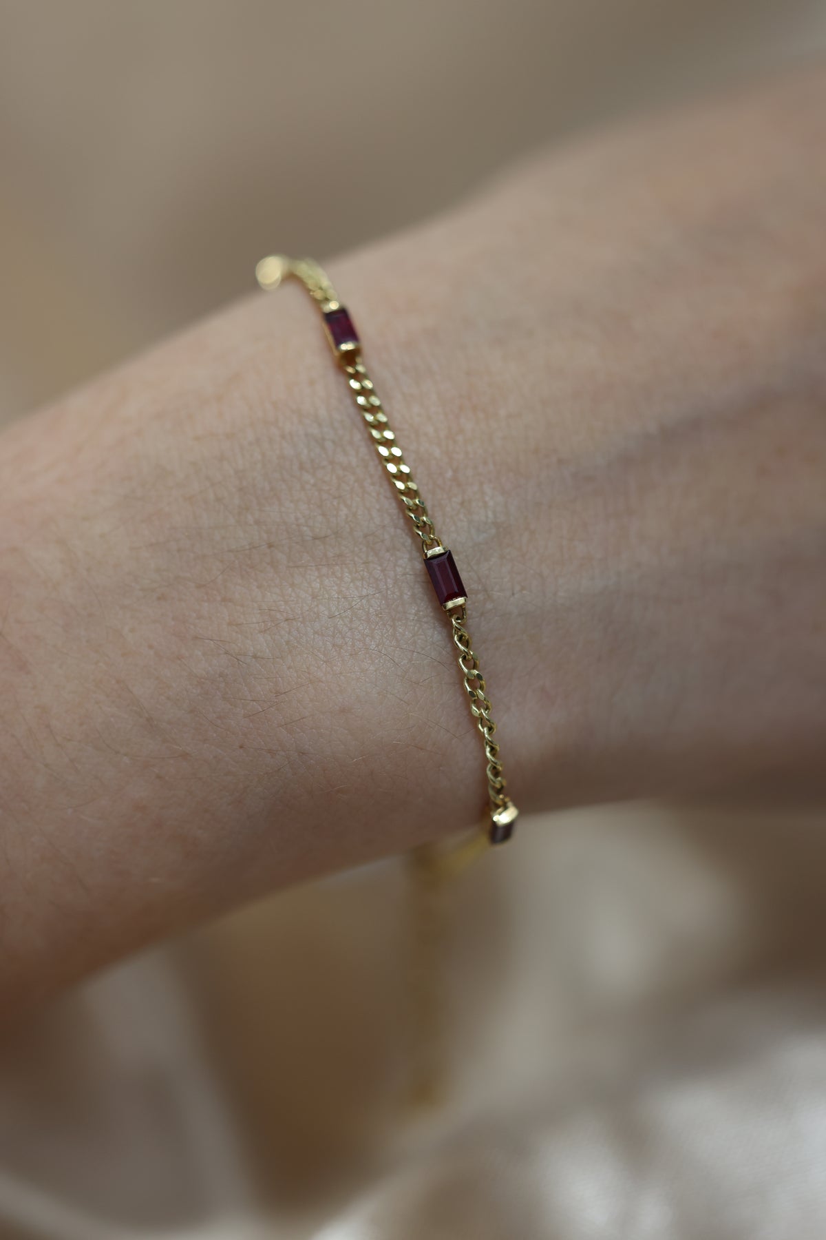 Pulsera de rubi #A49