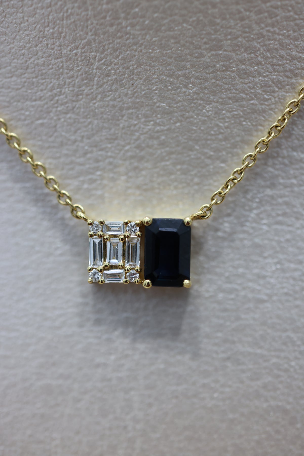 Diamond and sapphire #A50