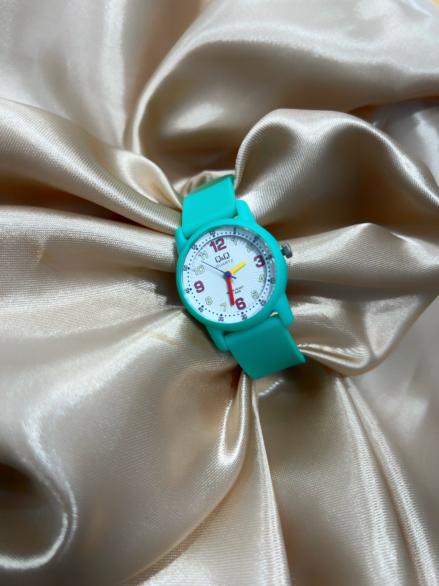 Reloj de niña Q&Q #A59