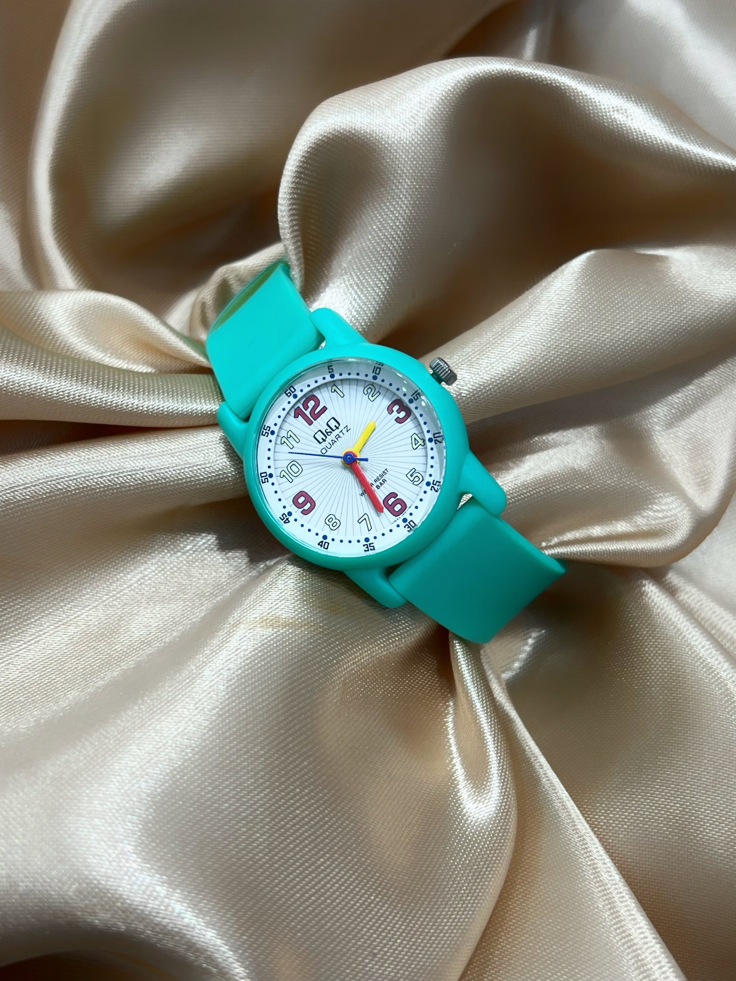 Reloj de niña Q&Q #A59