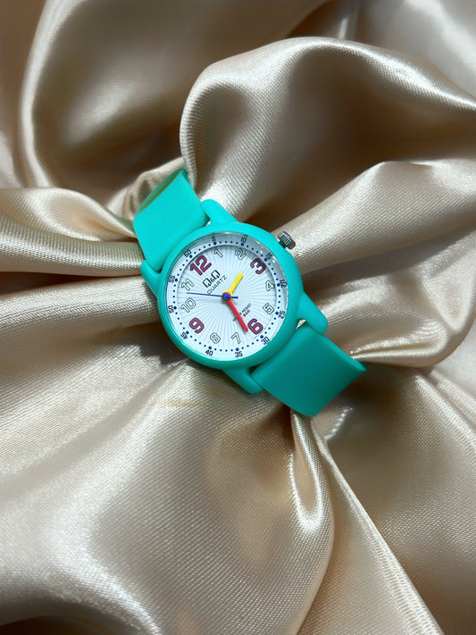 Reloj de niña Q&Q #A59