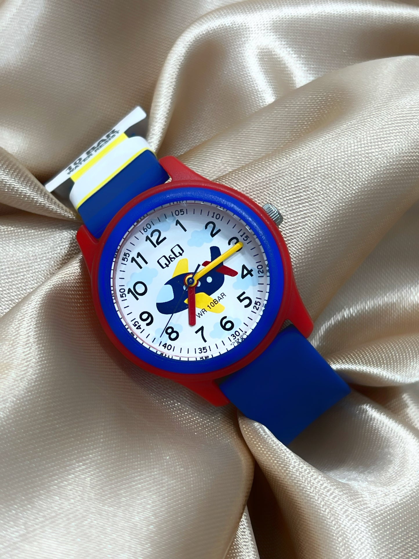 Reloj azul con detalles rojo #A61