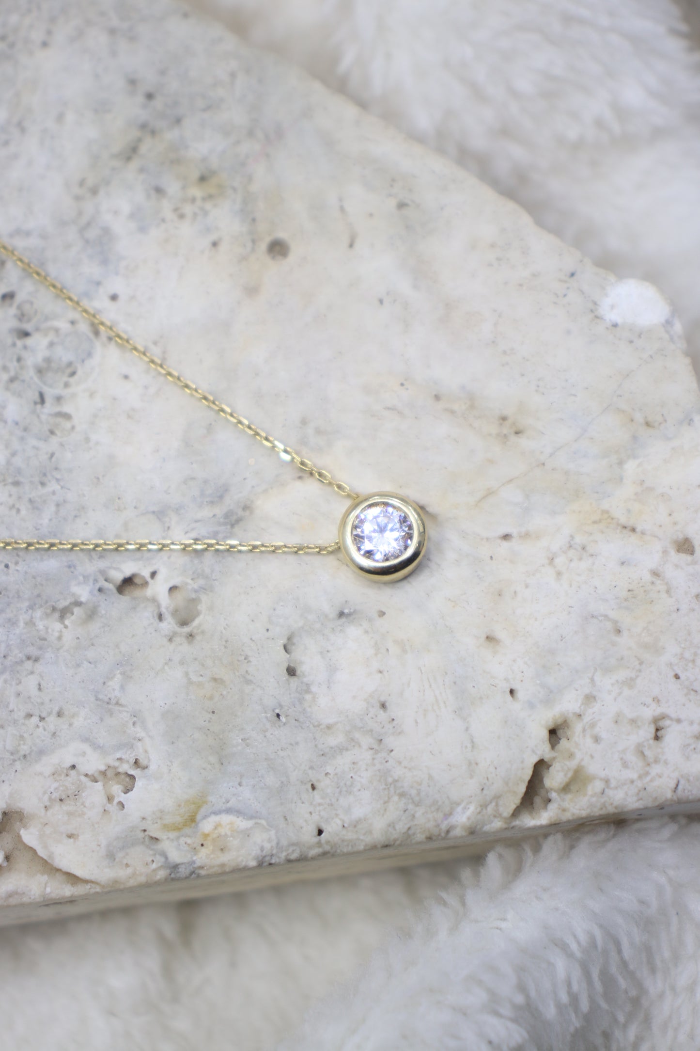 Collar con dije de circón #A1