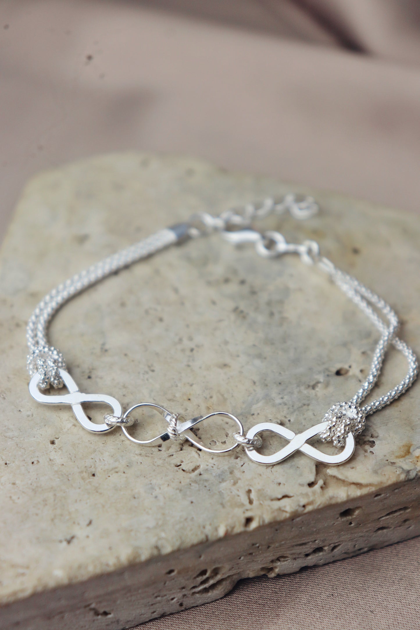 Pulsera de infinitos #133
