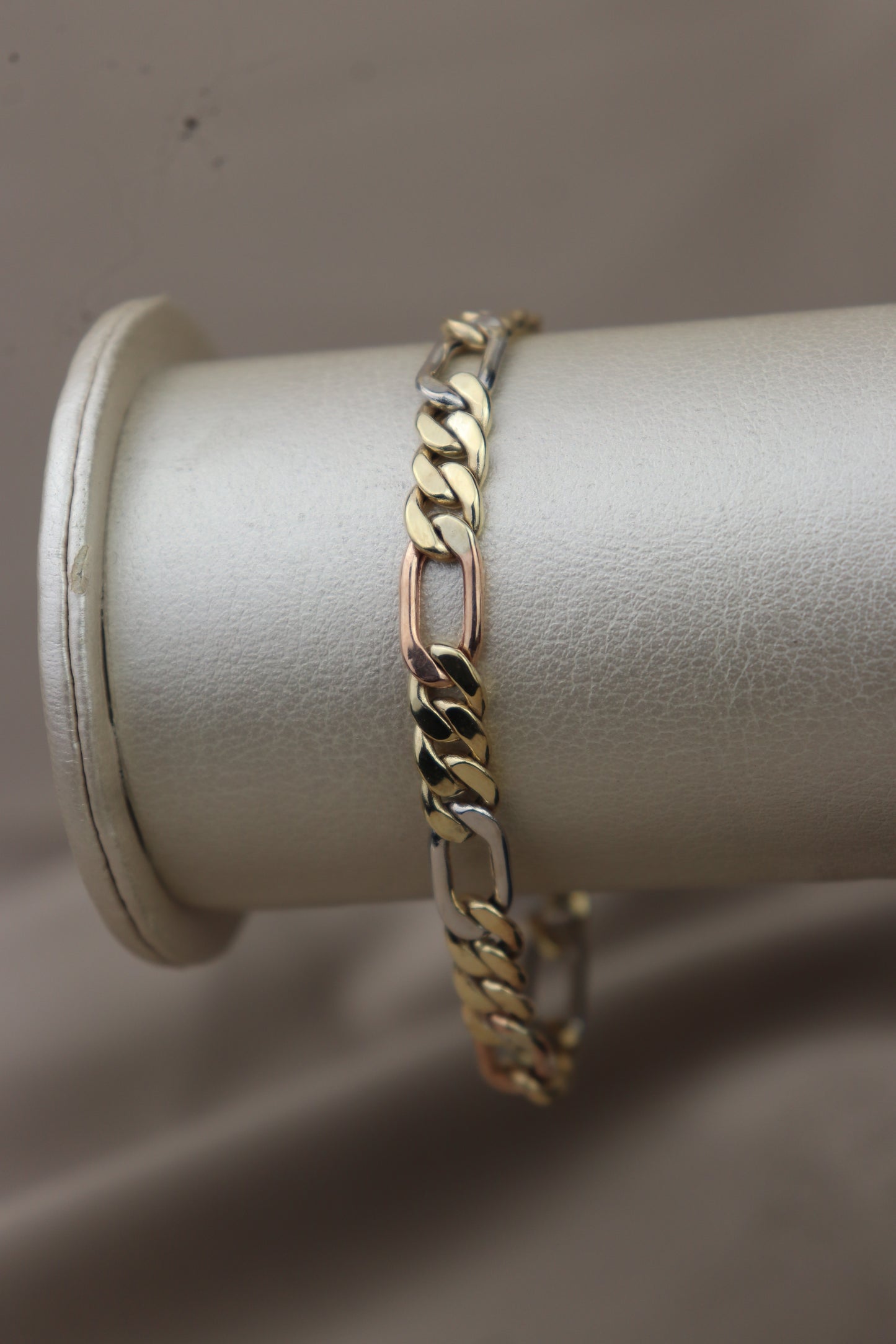 Pulsera Fígaro 3 oros 10k #53