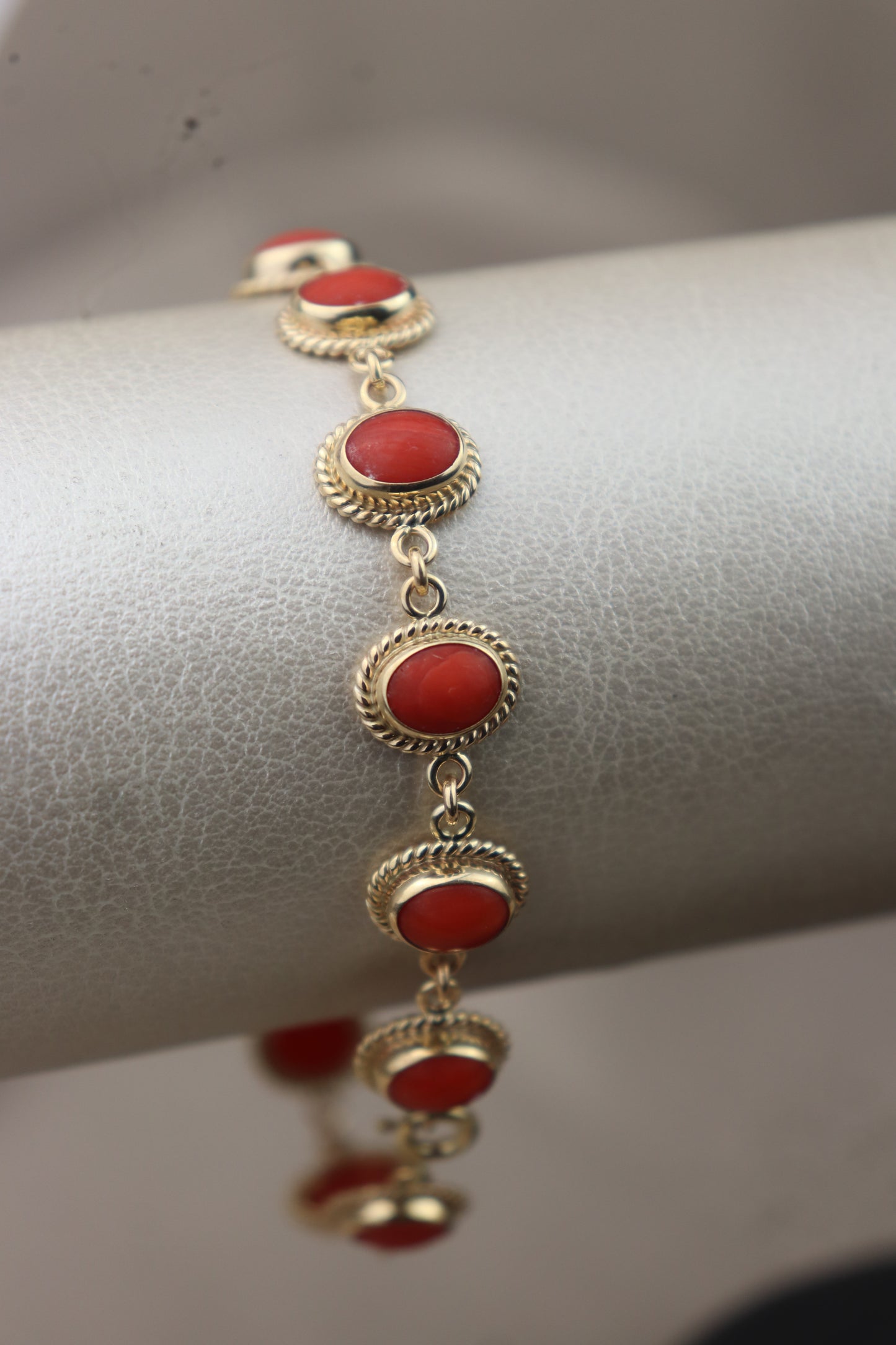 Pulsera coral 10k #62