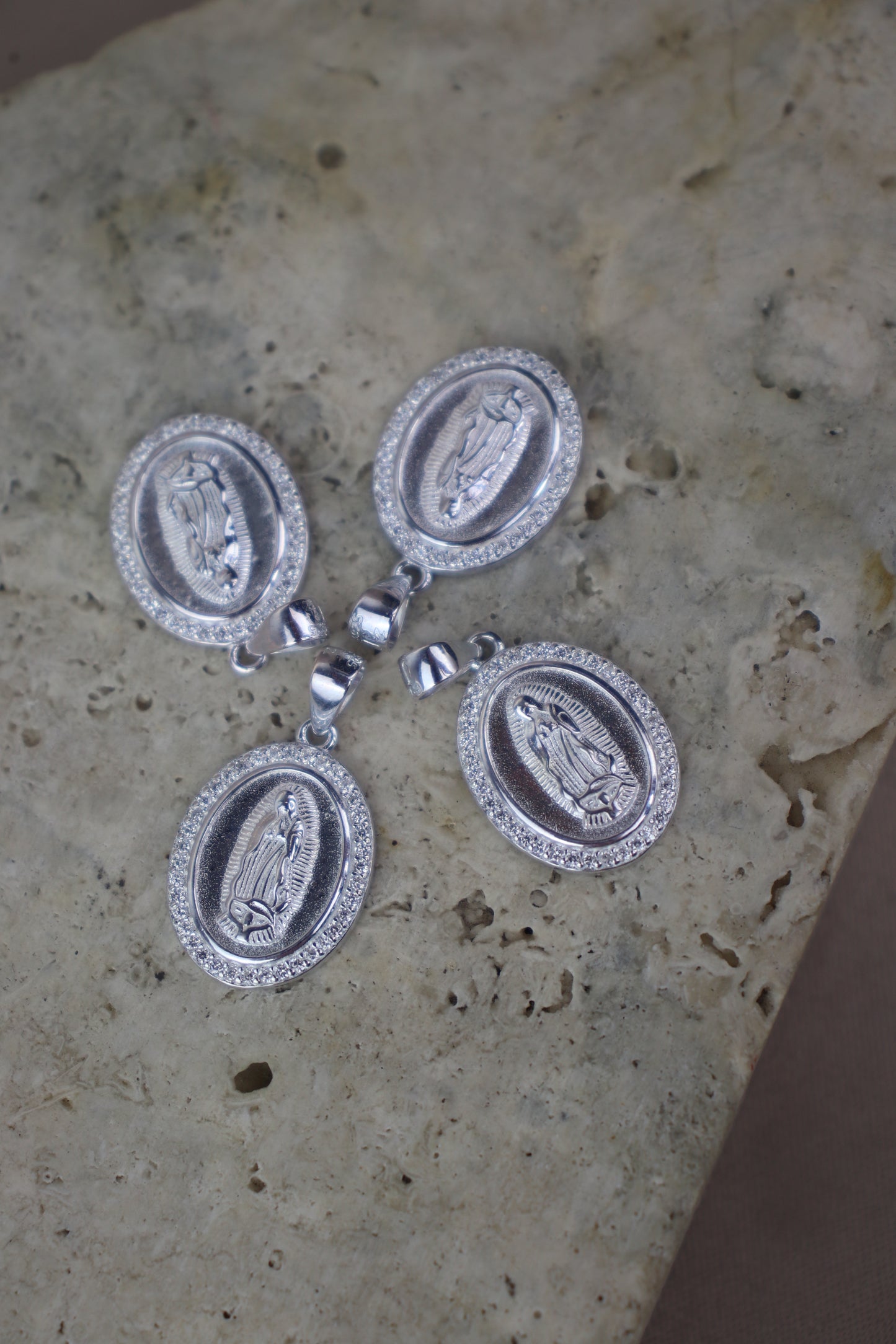 Medalla de la Virgen de Guadalupe - plata #83